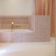 Carrelage effet zellige Coco, couleur rose - salle de bain baignoire