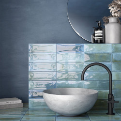 Carrelage effet zellige collection Hanoi Arco couleur bleu ciel - salle de bain