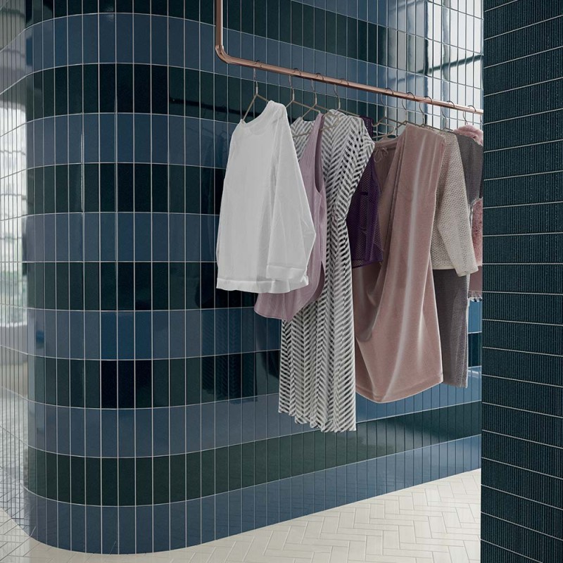 Micare - carrelage 3D strié minéral et design contemporain - couleur bleu foncé