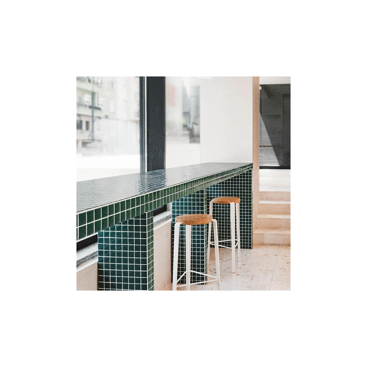 Mosaïque unicolor vert forêt 2,5x2,5 cm – Hisbalit 220