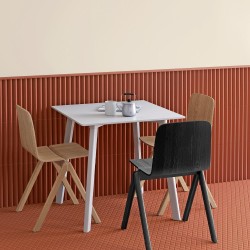 Carrelage faïence collection Rombini - Format Small - couleur rouge - photo d'ambiance salon