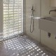 Claustras terre cuite Tamariu blanc - photo d'ambiance salle de bain
