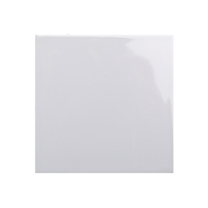 Carreau gris en terre cuite émaillée