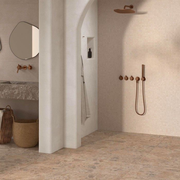 Carrelage effet pierre collection Eterna - couleur mix multicouleur - photo d'ambiance salle de bain