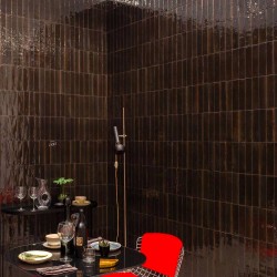 Carrelage effet zellige collection Look couleur noire - salle de bain douche