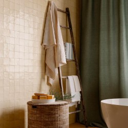 Carrelage effet zellige collection Mélange beige - salle de bain