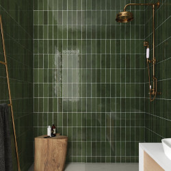 Carrelage effet zellige collection La Riviera couleur vert olive foncé - salle de bain