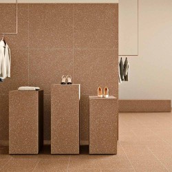 Carrelage effet terrazzo collection Pols - couleur cuivre - salon