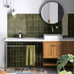 Carrelage effet zellige collection Manacor vert basilic - salle de bain
