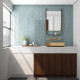 Carrelage effet zellige collection Tribeca couleur bleu ciel - salle de bain ambiance